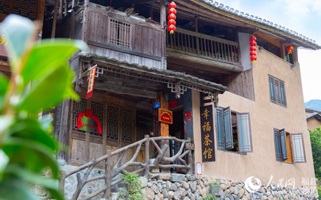 �����������������µ��������չ����