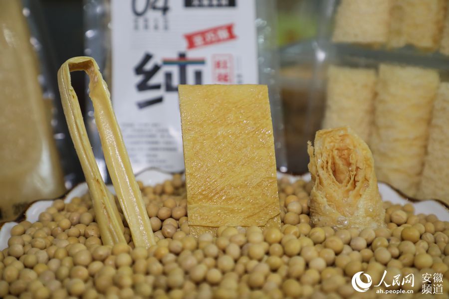 ���պ컨ʳƷ���޹�˾��Ʒ��Ҫѡ����򱾵ز����ʴ��������ɡ������� �ſ���