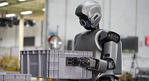 机器人进厂“实习”记